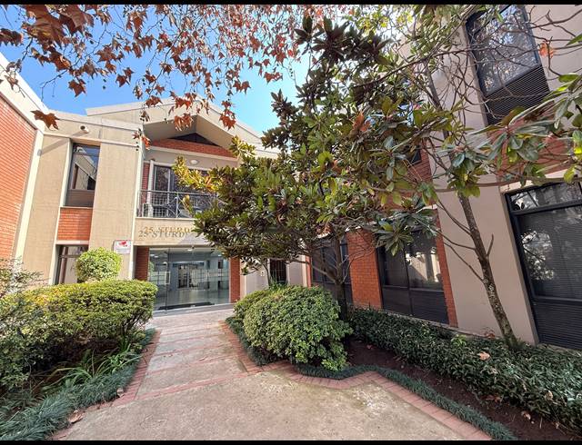 141M² OFFICE TO LET IN ROSEBANK